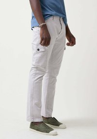 ALTONADOCK Pantalones cargo - piedra