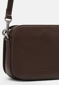 Liebeskind Berlin - Torba na ramię