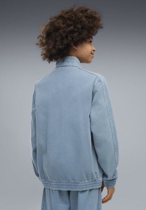 PUMA T7 RELAXED WASHED TWILL TRACK JACKET GIRL UNISEX - Training jacket - cool blue — photo 2