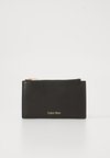 EMBOSSED LOGO - Lommebok - black/toasted coconut