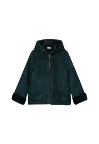 Chaqueta de piel sintética verde oscuro con capucha, cremallera frontal, dos bolsillos de parche y puños suaves. Textura lisa con un detalle interior de felpa.