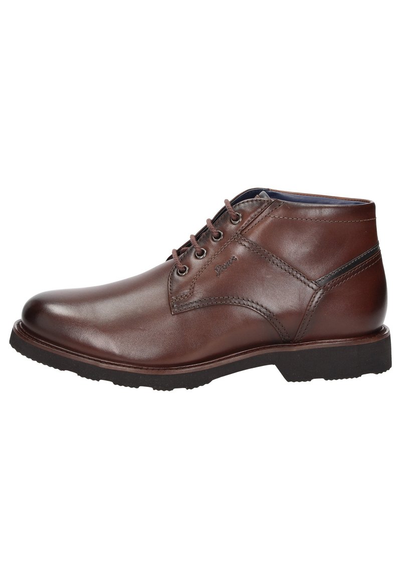 Stivali ankle in pelle marrone con finitura liscia, design con lacci, dettagli cuciti e suola in gomma nera. Branding laterale visibile.