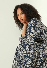 Next Maksikleit - navy