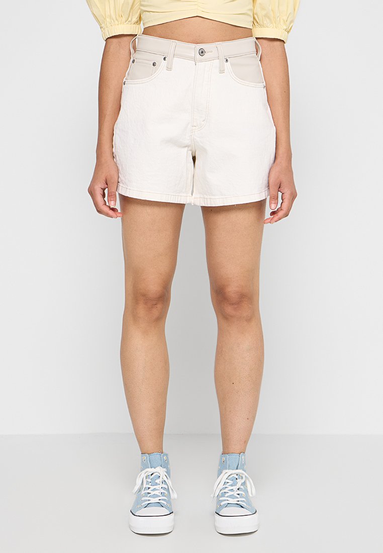 Abercrombie & Fitch Jeansshort crème Abercrombie & Fitch Jeansshort crème