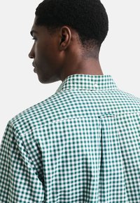 GANT CLASSIC - Hemd - deep forest green
