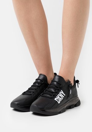 TOKYO - Baskets basses - black/white