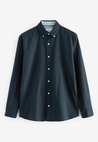 Chemise à manches longues bleu foncé avec col boutonné et petit logo homard rouge sur la poitrine gauche.