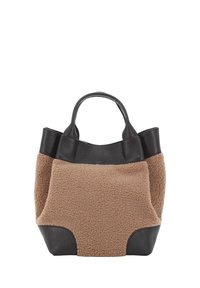 Sac fourre-tout avec un corps en polaire beige clair texturé, des accents et des poignées en cuir noir, conçu avec une silhouette structurée.