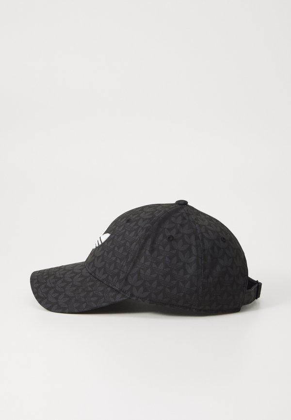 TREFOIL MONOGRAM - Cap3