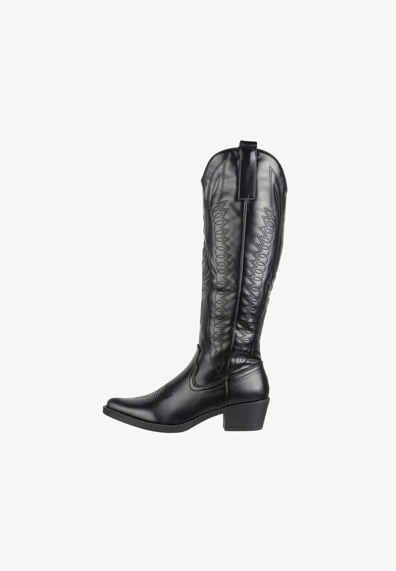 Bota de cowboy de cuero negro con costuras decorativas, punta afilada y tacón bajo cuadrado; cuenta con una lengüeta en la parte posterior para facilitar su colocación.