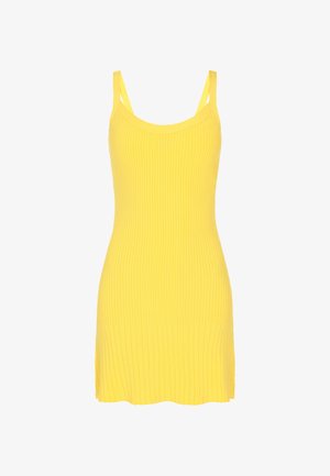 Sárga bordás kötésű ruha vékony vállpántokkal, testhez simuló fazonban és enyhén bővülő szegéllyel. Simaság jellemzi, függőleges bordázott részletekkel.