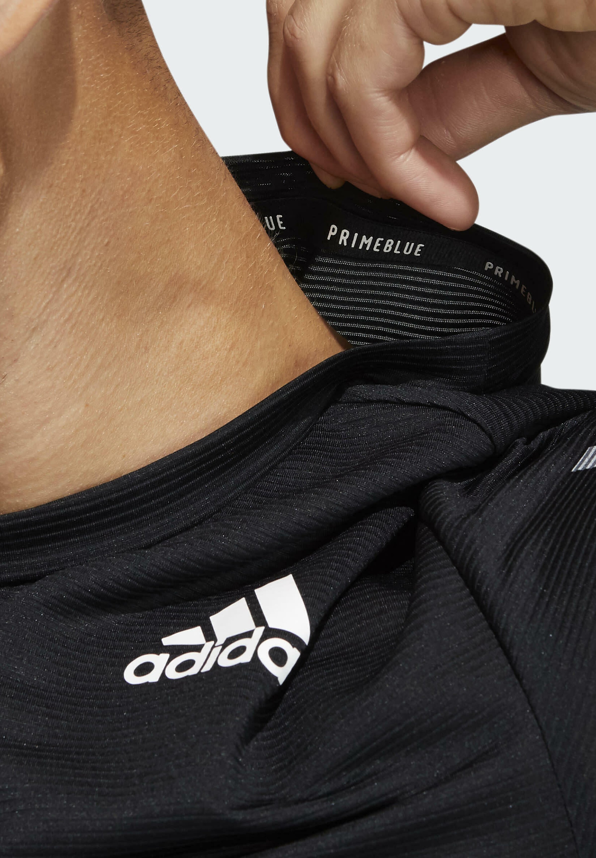 adidas Performance AERO3S 
