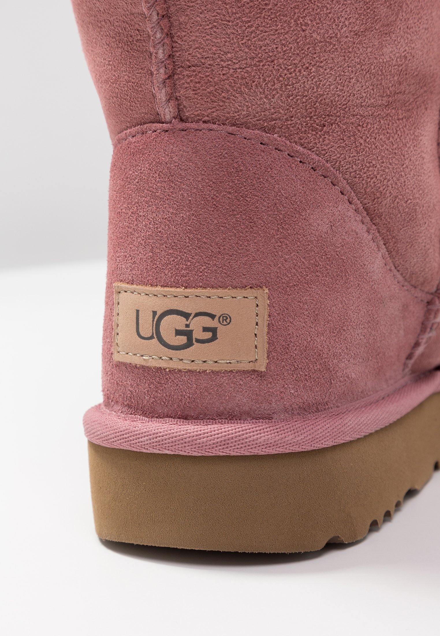 ugg marron basse