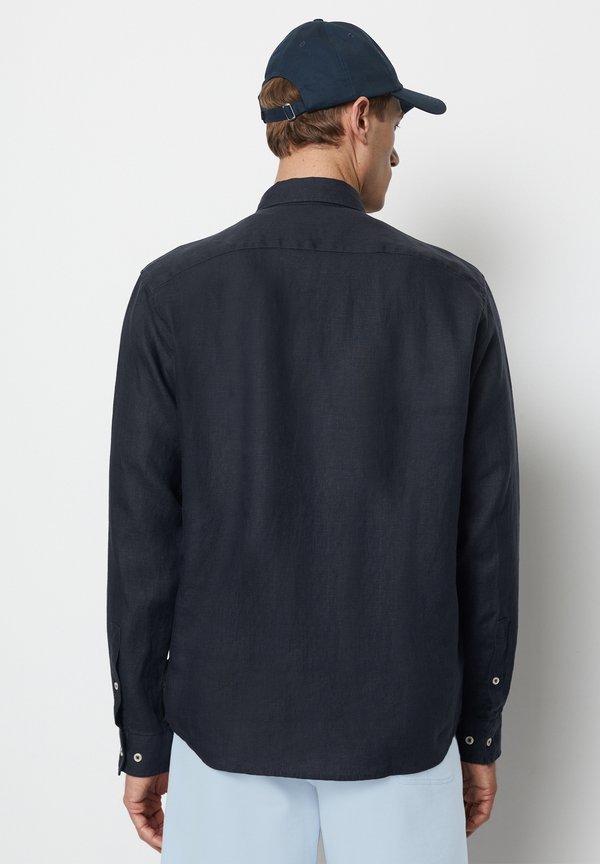 KENT COLLAR, LONG SLEEVES, ONE RECTANGULAR CHEST POCKET, STYLE - Shirt4