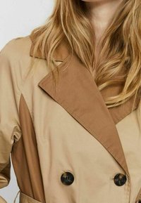 Vero Moda Prochowiec