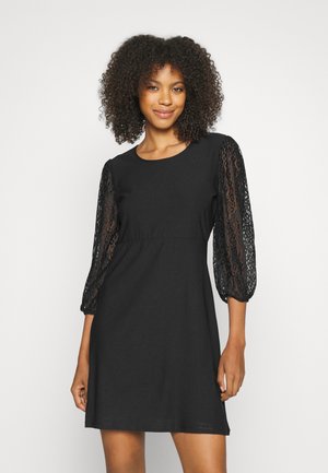 ONLSILJA DRESS - Hverdagskjoler - black
