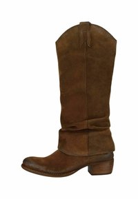 Stivale al ginocchio in suede marrone con punta arrotondata, design morbido e tacco impilato. Presenta un elegante passante decorativo nella parte superiore.