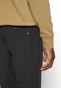Scotch & Soda FINCH BLEND JOGGER - Stoffhose - deep sea