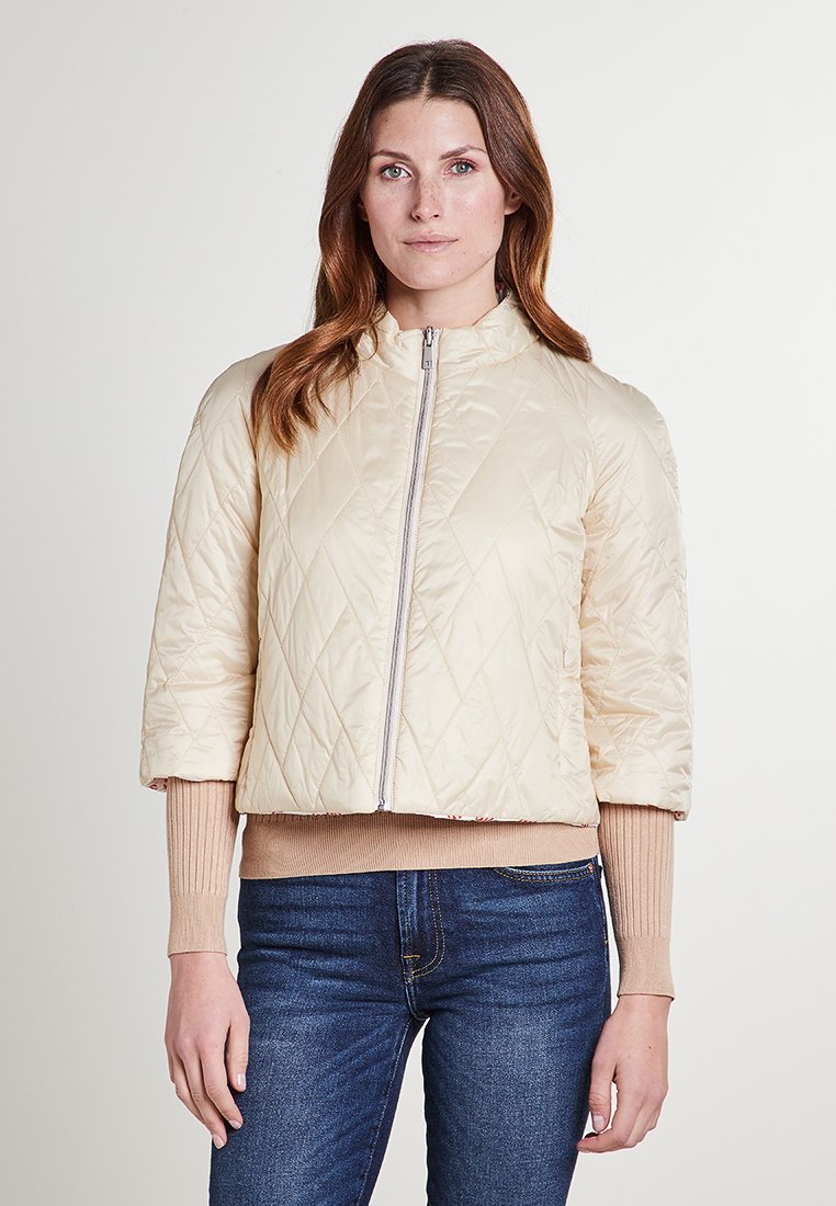 Chaqueta de entretiempo