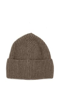 Brown knitted beanie hat with a ribbed texture, featuring a folded cuff and tapering top. Made of soft, warm material.