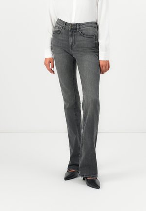 VMFLASH FLARED POCKET - Flared jeans - dark grey denim
