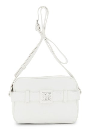 Borsa a tracolla rettangolare bianca con tracolla regolabile e cintura frontale con fibbia quadrata con logo "Café Noir" in rilievo.