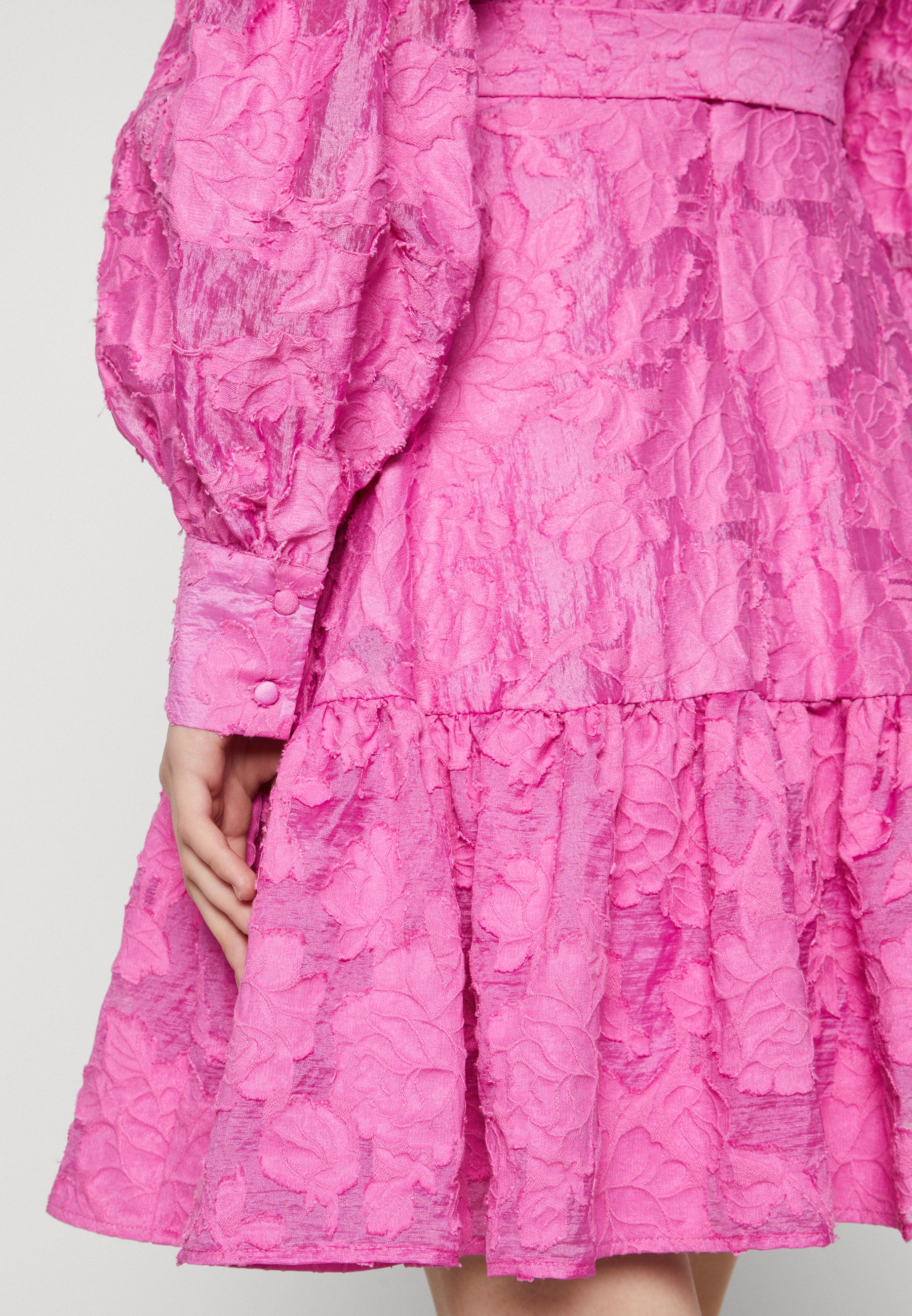 【Loulouseoul】Margaret Slim Fit Dress (Pink) loulouseoulouse