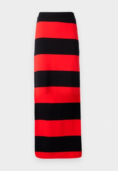 Jupe maxi avec des rayures horizontales alternant le rouge et le noir. Tissu lisse avec une taille ajustée et une silhouette droite, longueur cheville.