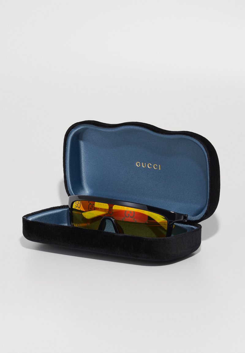 Gucci UNISEX - Sunglasses - black/yellow/yellow - Zalando.co.uk display picture 2