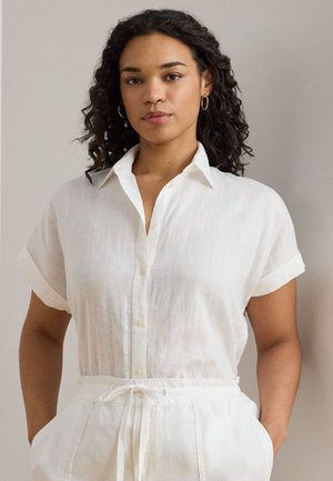 Lauren Ralph Lauren Woman RELAXED FIT LINEN SHORT SLEEVE SHIRT - Bluza z gumbi - white