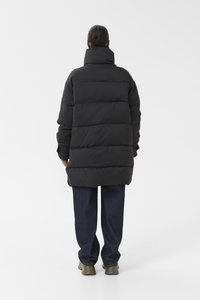 Gestuz NANSI PUFFER - Abrigo de invierno - black