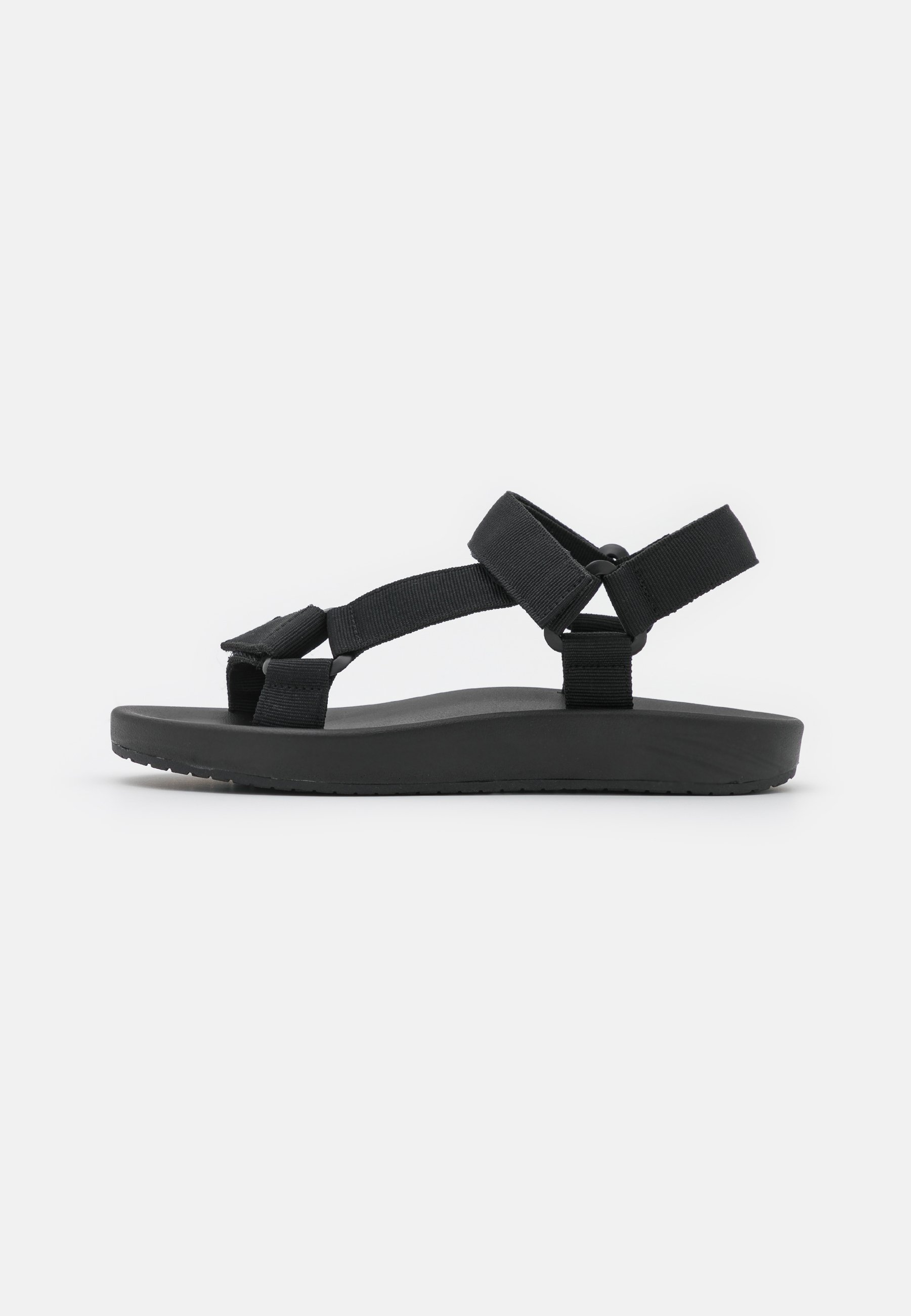 Sandalias negras con plataforma plana Nydeladda de Call It Spring - Call it  Spring | Mystilo