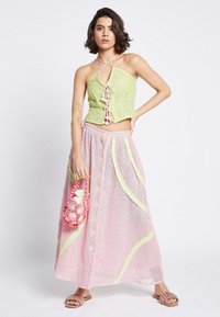 Be Sunset RIPPLE - Falda larga - pink