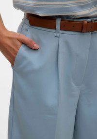 Aware VMPASSI MW KNEE VMA - Šortky - dusty blue