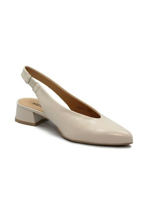 Scarpa slingback in pelle beige con punta a punta e tacco basso a blocco, progettata per abbigliamento formale o casual da donna.