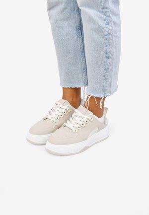 Bosanova CON CORDONES Y PLATAFORMA  - Zapatillas skate - beige