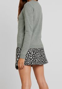 JDY Sweter