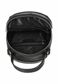 Czarna skórzana torebka o okrągłym kształcie, z zamknięciem na srebrny zamek błyskawiczny, oraz teksturowanym wnętrzem z kieszenią na zamek i podwójnymi komorami.