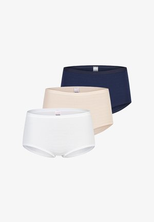 Drei gefaltete Hipster-Unterhosen für Frauen in Weiß, Beige und Marineblau, gestaffelt auf einem weißen Hintergrund angeordnet.