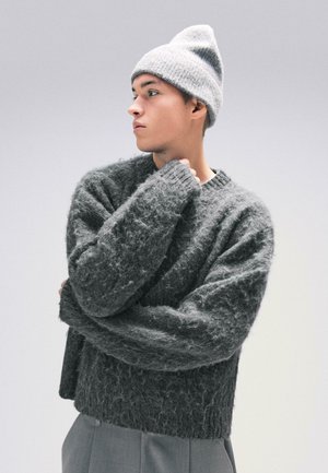 FUZZY - Strickpullover - dark grey