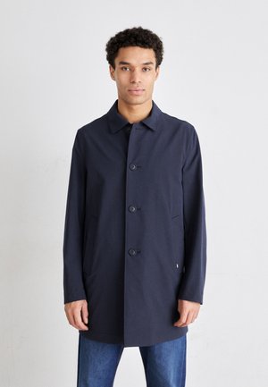 Marineblauer Trenchcoat mit Knopfleiste, Umlegekragen und Seitentaschen, aus glattem Textil mit lockerer Passform.