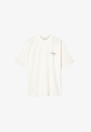 Weißes Baumwoll-T-Shirt mit Rundhalsausschnitt und kurzen Ärmeln, auf der linken Brustseite mit einem kleinen schwarzen Logo bedruckt.