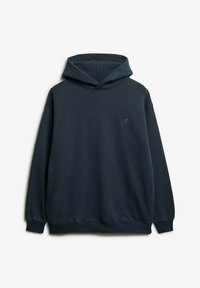 Sudadera con capucha de un oscuro color marino, de corte relajado, con puños y dobladillo acanalados, y un pequeño logotipo en el pecho. Textura de tela suave.