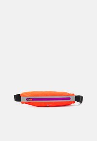 Selecionado, bright crimson/black/silver