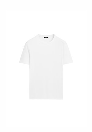 T-shirt en coton blanc avec un col rond classique, des manches courtes et un ourlet droit. Texture lisse sans motifs ni ornements.