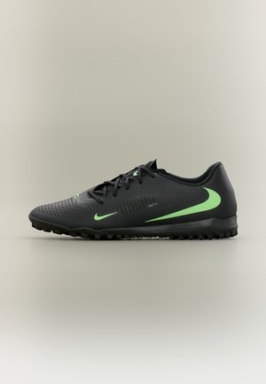 Čierny futbalový kopačky Nike s neónovo zelenými logami Swoosh, textúrovaným zvrškom a šnúrkami, zobrazený z boku na neutrálnom pozadí.