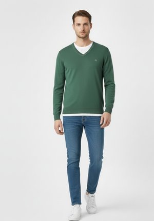 GENDIVE CUELLO PICO - Jersey de punto - verde