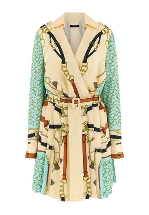 Beige en lichtblauwe ceintuur wikkeljurk met ketting-, riem- en kwastprint, lange mouwen en kraag.