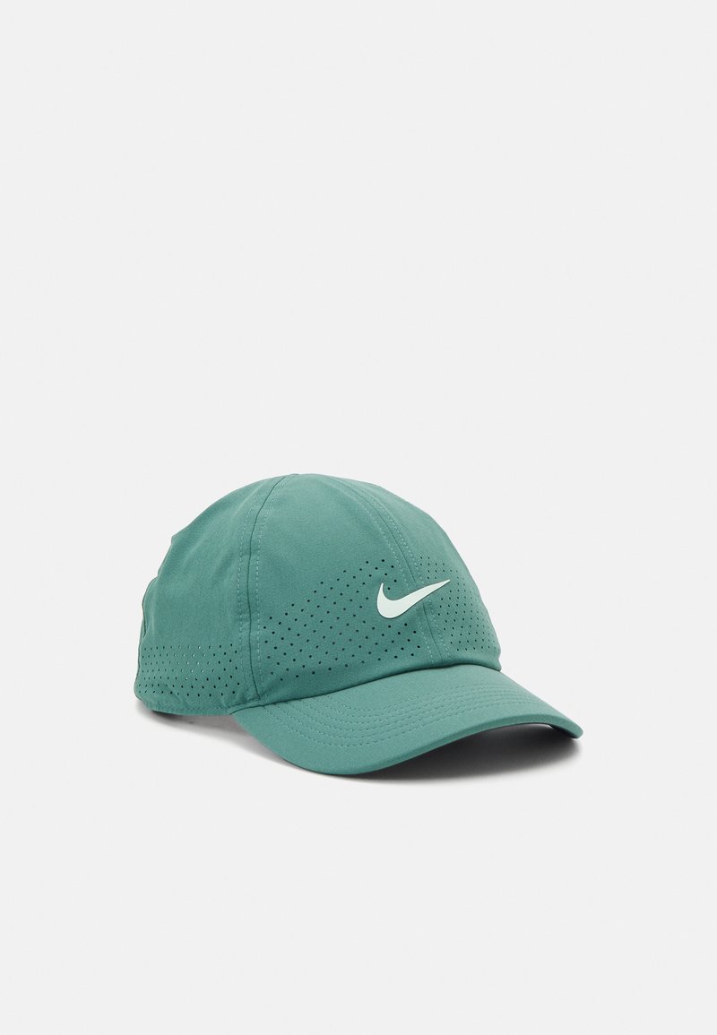 Nike Performance ADVANTAGE CLUB UNISEX - Cap - bicoastal/barely green