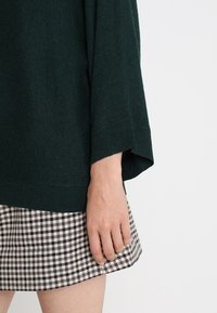 VILA Maglione - dark green